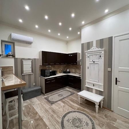 Kalitka Apartman Eger Zewnętrze zdjęcie