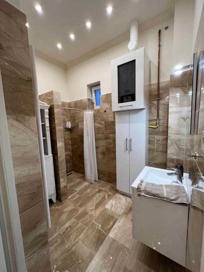 Kalitka Apartman Eger Zewnętrze zdjęcie